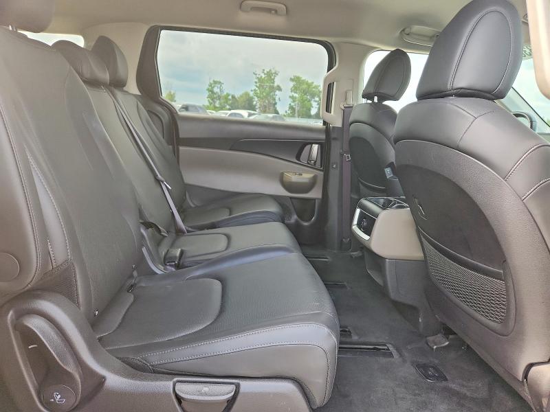 Продаж на аукціоні авто 2026 Kia Carnival, vin: KNDNB5K38T6584654, номер лоту: 63338566