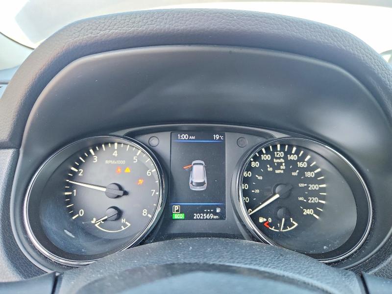 62131786 :رقم المزاد ، 5N1AT2MV0JC777173 vin ، 2018 Nissan Rogue مزاد بيع