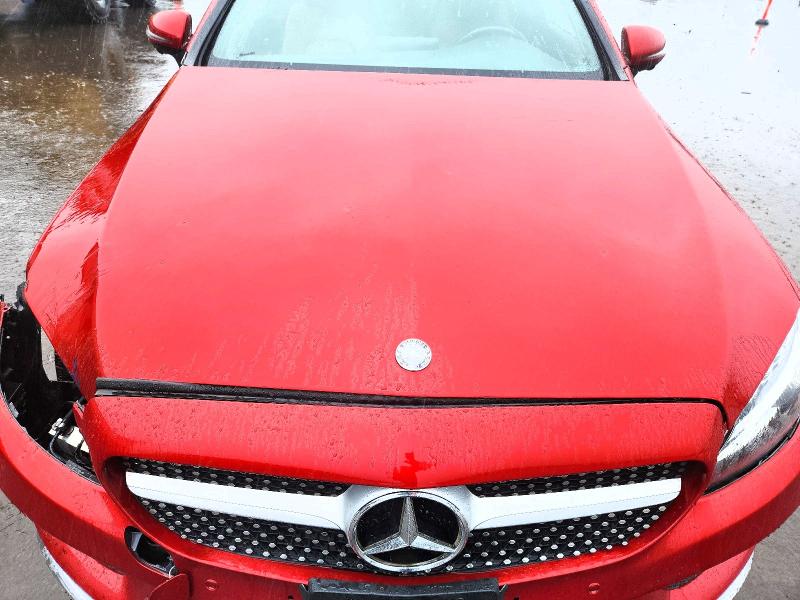 63135556 :رقم المزاد ، WDDWJ4KB9HF374733 vin ، 2017 Mercedes-benz C مزاد بيع