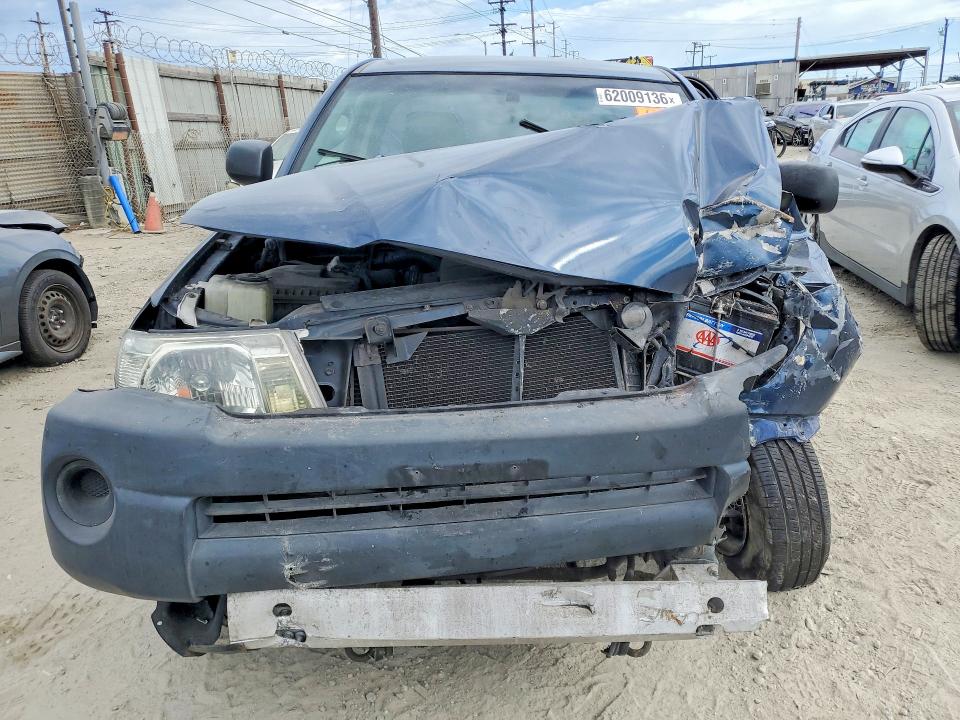 62009136 :رقم المزاد ، 5TENX22N28Z511033 vin ، 2008 Toyota Tacoma مزاد بيع