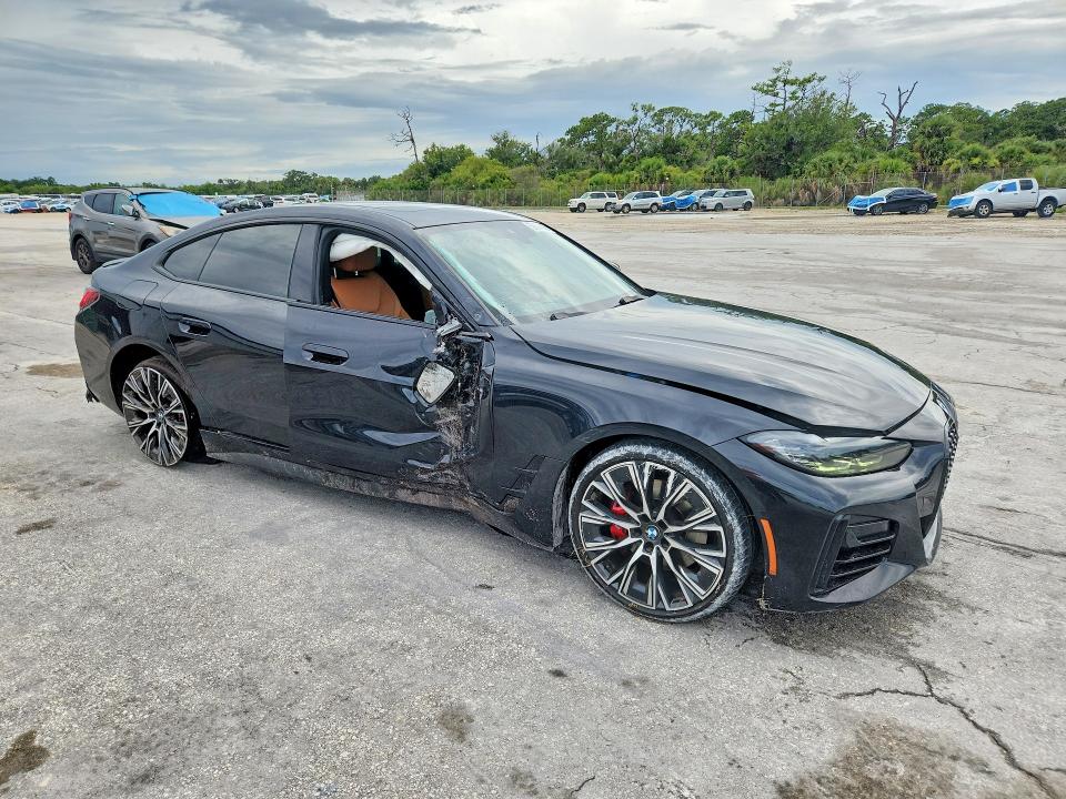 59694006 :رقم المزاد ، WBA63AV06NFM12750 vin ، 2022 Bmw 430i مزاد بيع