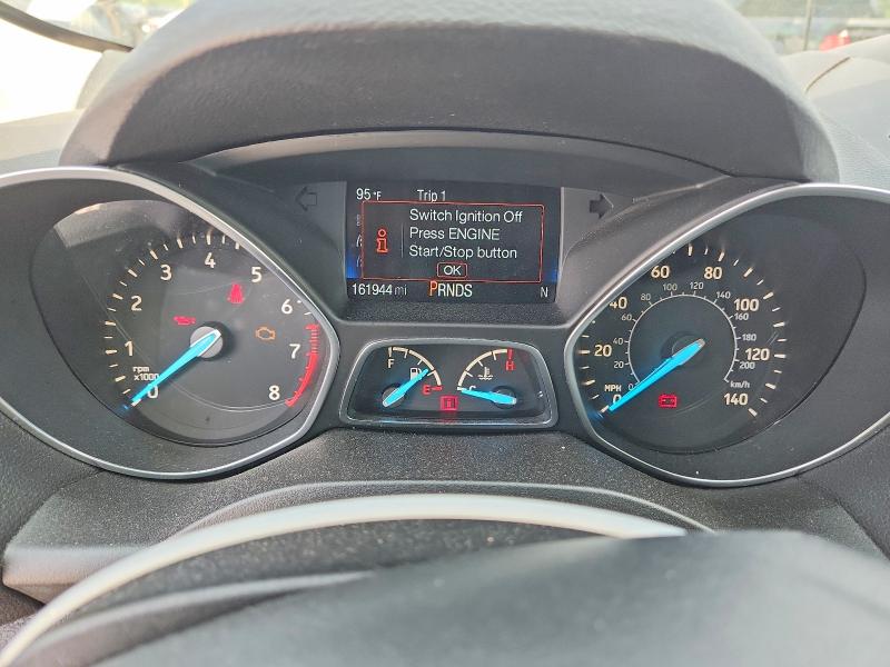 2019 Ford Escape მანქანა იყიდება აუქციონზე, vin: 1FMCU0GD3KUB09196, აუქციონის ნომერი: 62722076
