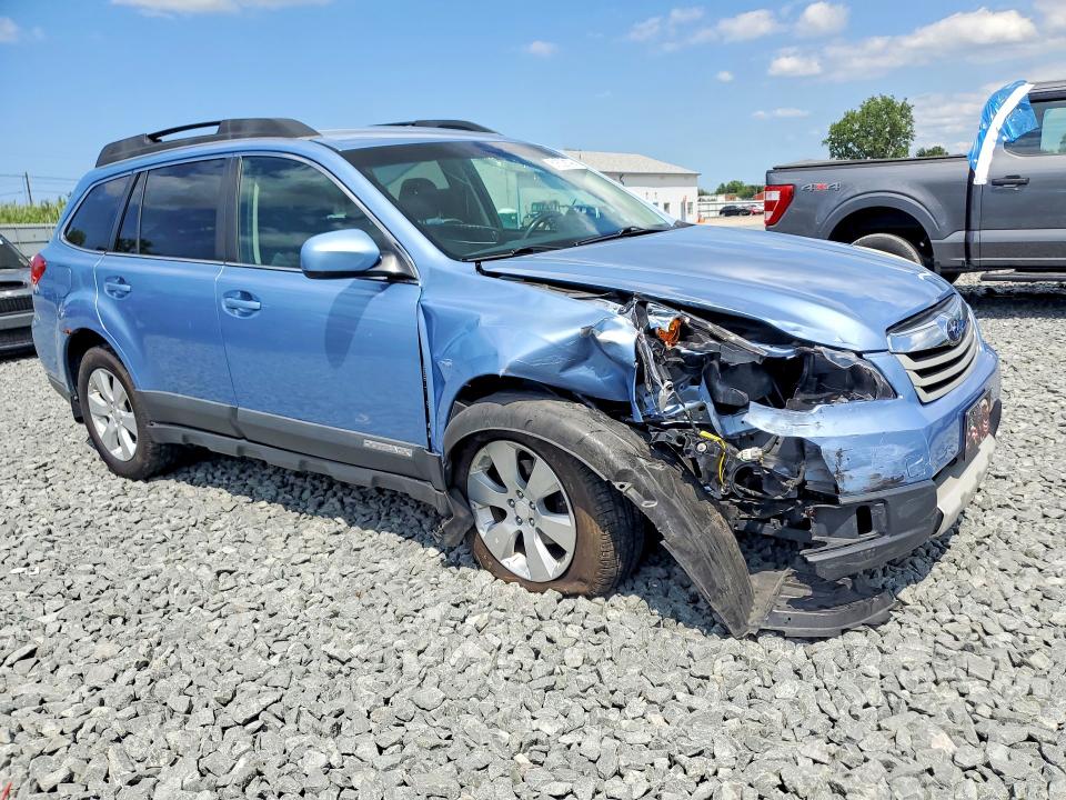 61629146 :رقم المزاد ، 4S4BRCJCXA3385622 vin ، 2010 Subaru Outback مزاد بيع