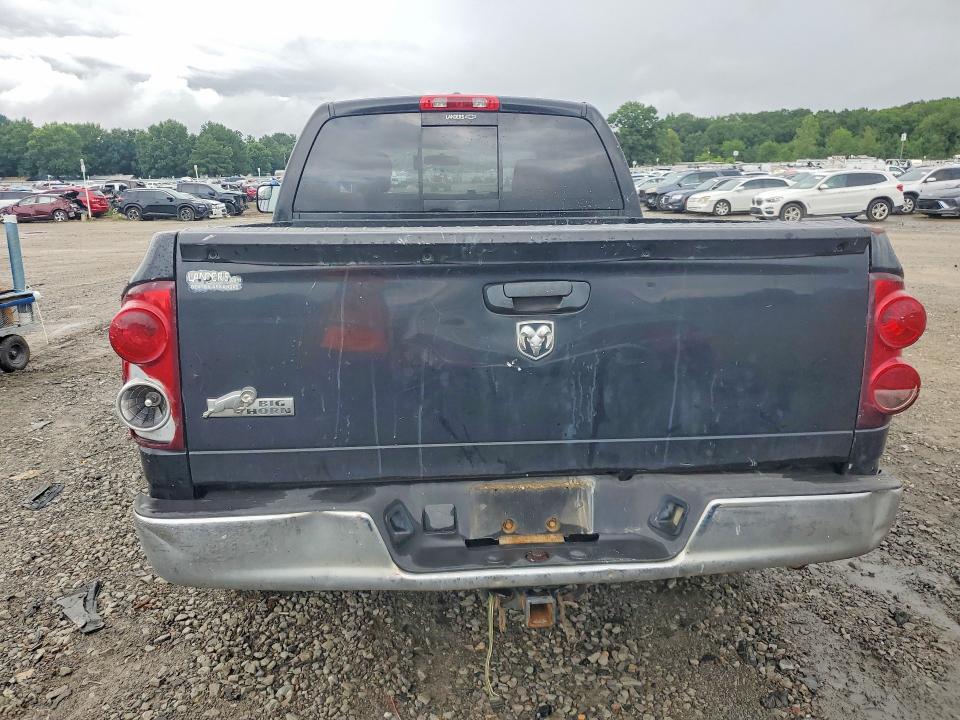61031036 :رقم المزاد ، 1D7HA18288J127425 vin ، 2008 Dodge Ram 1500 مزاد بيع