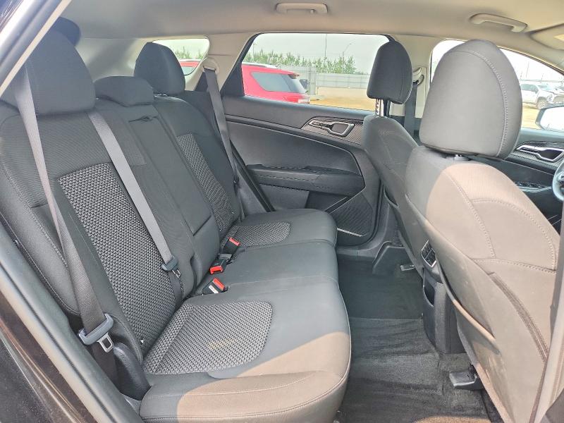 Продажа на аукционе авто 2023 Kia Sportage, vin: KNDPUCAF8P7146543, номер лота: 61474736