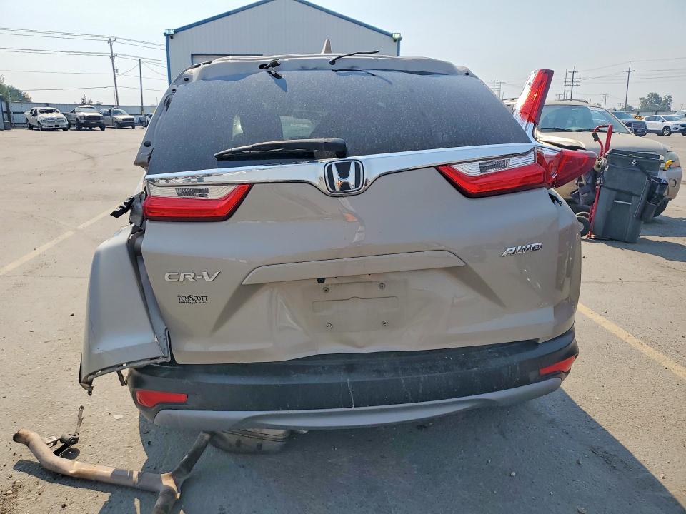 62497936 :رقم المزاد ، 5J6RW2H58JL025580 vin ، 2018 Honda Cr-v مزاد بيع