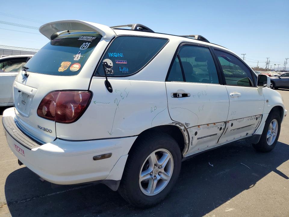 60198996 :رقم المزاد ، JT6HF10U3Y0107198 vin ، 2000 Lexus Rx مزاد بيع