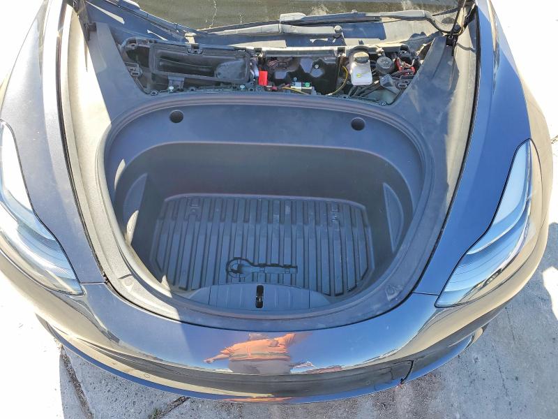 62681726 :رقم المزاد ، 5YJ3E1EB2NF319634 vin ، 2022 Tesla Model 3 مزاد بيع
