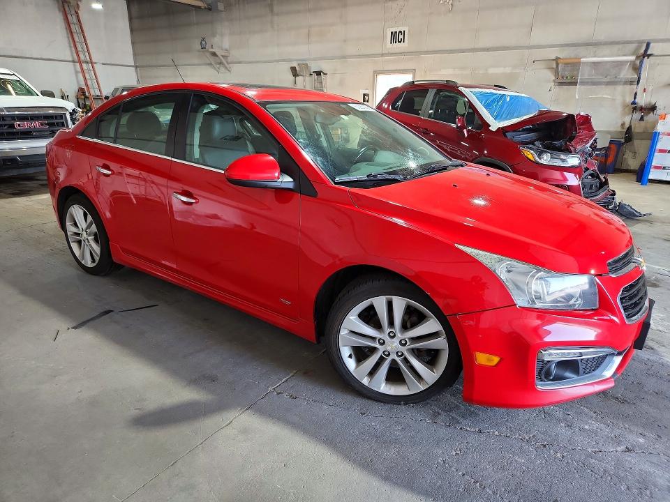 2015 Chevrolet Cruze მანქანა იყიდება აუქციონზე, vin: 1G1PE5SB4F7299335, აუქციონის ნომერი: 60235056