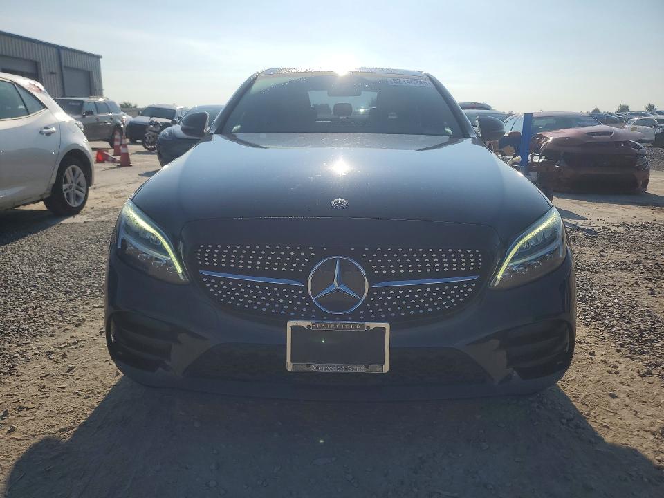 2020 Mercedes-benz C მანქანა იყიდება აუქციონზე, vin: 55SWF8DB6LU327252, აუქციონის ნომერი: 62146246