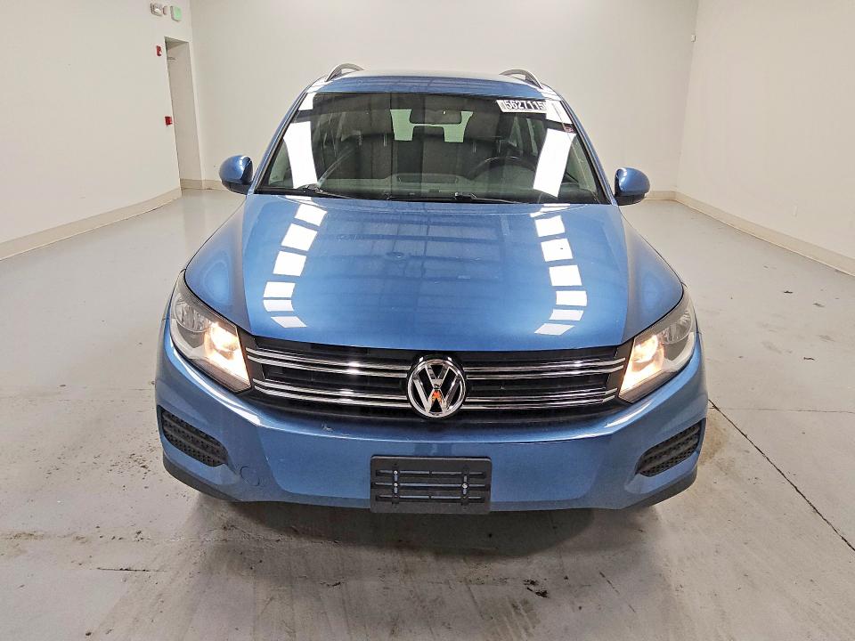 Aukcja sprzedaży 2018 Volkswagen Tiguan Limited, vin: WVGAV7AX4JK000045, numer aukcji: 56271156