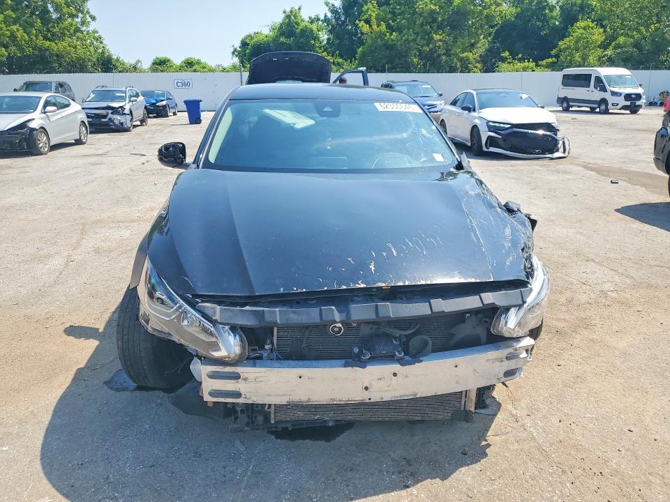 62350646 :رقم المزاد ، 1N4BL4BV3LC131058 vin ، 2020 Nissan Altima مزاد بيع