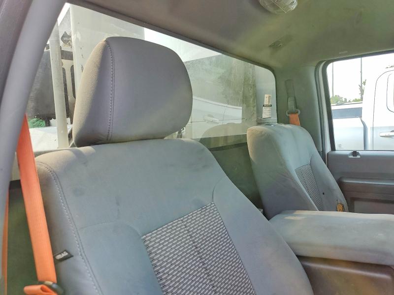 Продажа на аукционе авто 2015 Ford F450, vin: 1FDUF4GT2FEC59359, номер лота: 61446366