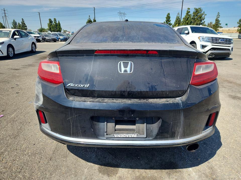 61939316 :رقم المزاد ، 1HGCT1B80DA010106 vin ، 2013 Honda Accord مزاد بيع