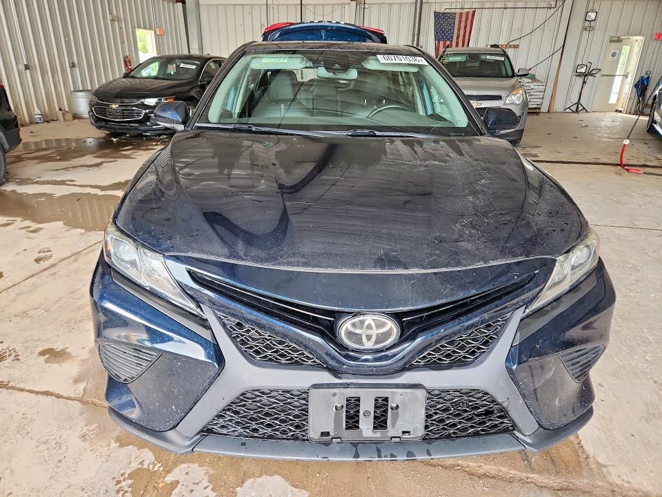 Продажа на аукционе авто 2019 Toyota Camry, vin: 4T1B11HK1KU737068, номер лота: 60701036