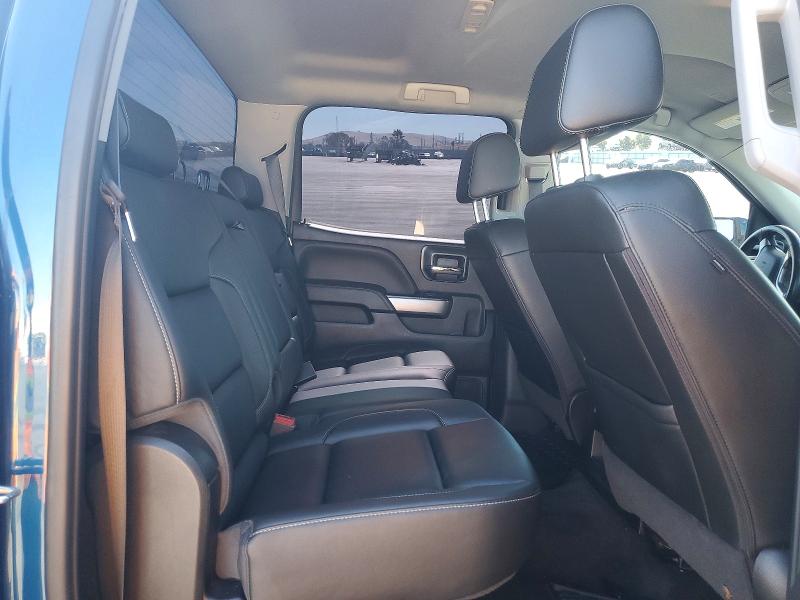 62260776 :رقم المزاد ، 3GCUKREC8JG365039 vin ، 2018 Chevrolet Silverado مزاد بيع