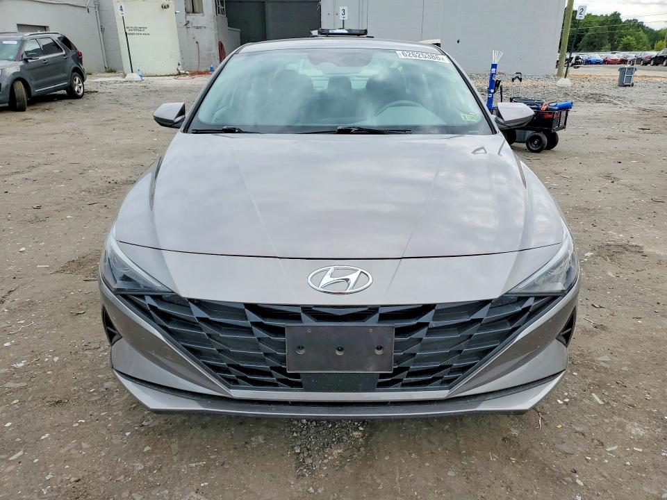 62625386 :رقم المزاد ، KMHLS4AG5PU555289 vin ، 2023 Hyundai Elantra مزاد بيع