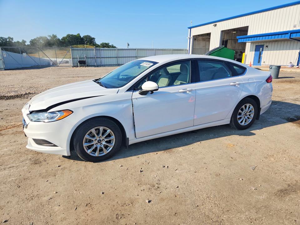 2017 Ford Fusion მანქანა იყიდება აუქციონზე, vin: 3FA6P0G73HR372359, აუქციონის ნომერი: 63014696