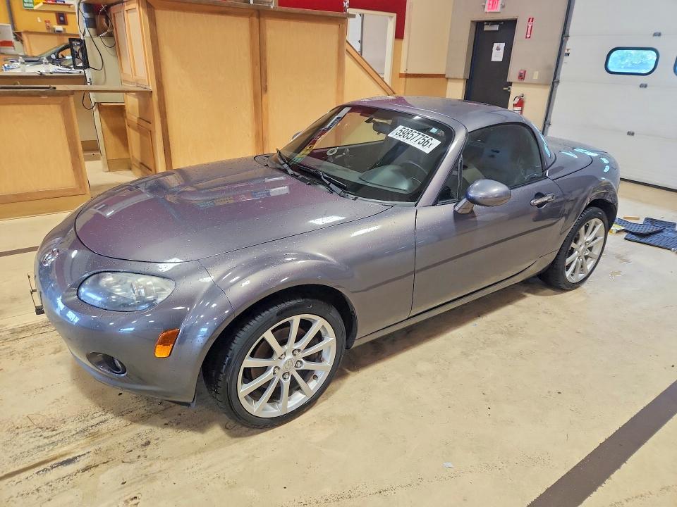 2008 Mazda Miata მანქანა იყიდება აუქციონზე, vin: JM1NC26F180156287, აუქციონის ნომერი: 59857756