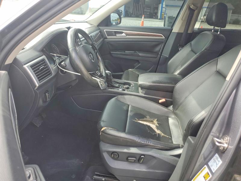 61171156 :رقم المزاد ، 1V2LR2CA5JC535911 vin ، 2018 Volkswagen Atlas مزاد بيع