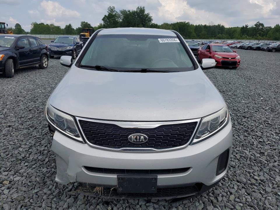2015 Kia Sorento მანქანა იყიდება აუქციონზე, vin: 5XYKT3A69FG621129, აუქციონის ნომერი: 60783356