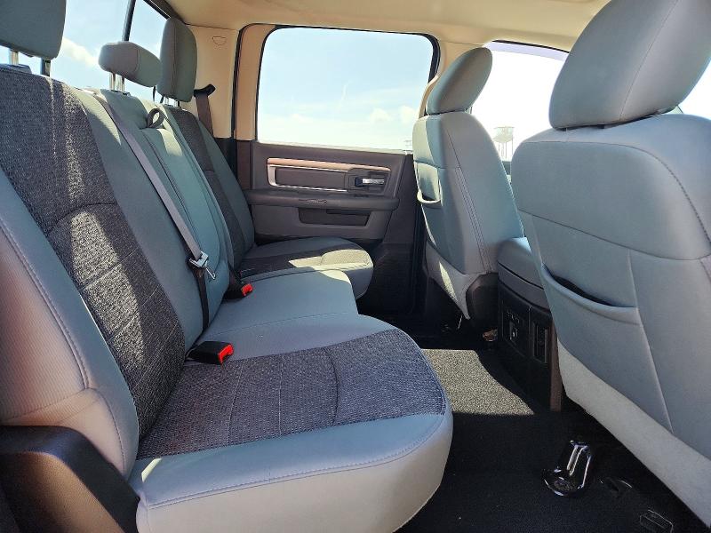 58934876 :رقم المزاد ، 1C6RR7LT0KS570400 vin ، 2019 Ram 1500 Classic مزاد بيع