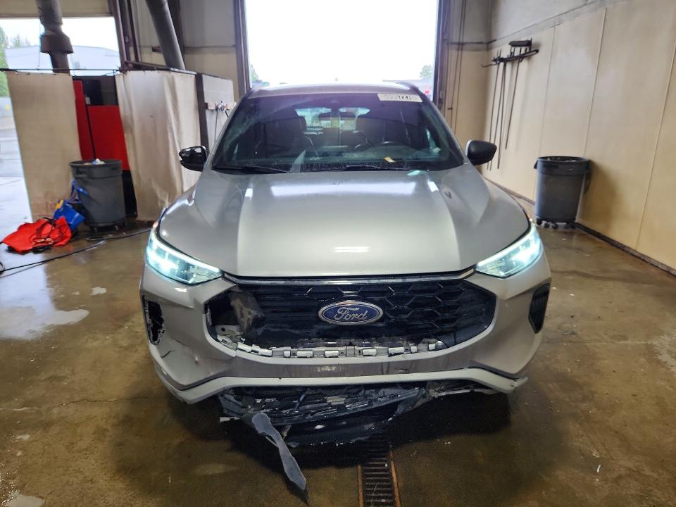 2024 Ford Escape მანქანა იყიდება აუქციონზე, vin: 1FMCU9MN4RUA51398, აუქციონის ნომერი: 59957276
