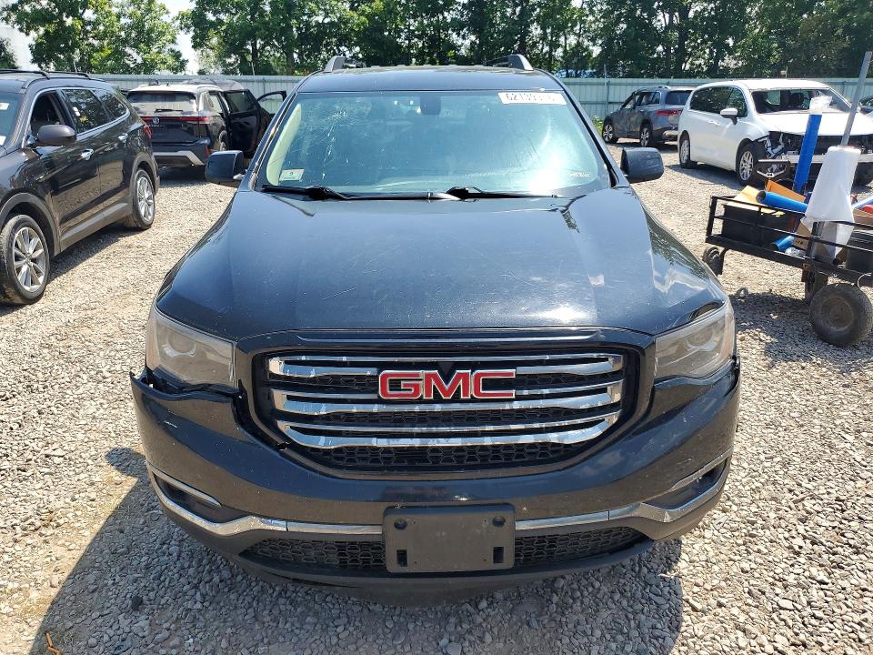 62139916 :رقم المزاد ، 1GKKNTLS4HZ147586 vin ، 2017 Gmc Acadia مزاد بيع