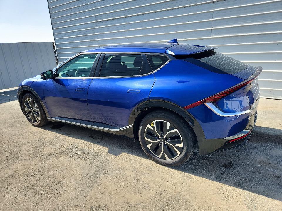 2023 Kia Ev6 მანქანა იყიდება აუქციონზე, vin: KNDC34LA4P5602526, აუქციონის ნომერი: 60471506