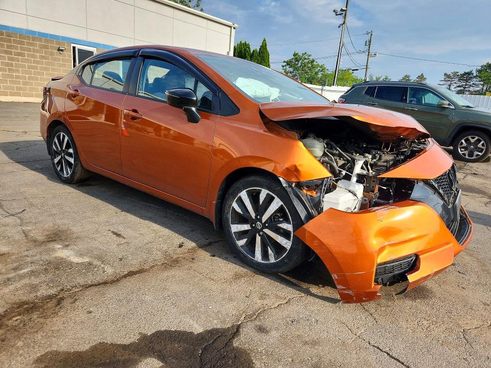 85771725 :رقم المزاد ، 3N1CN8FV7NL868008 vin ، 2022 Nissan Versa مزاد بيع
