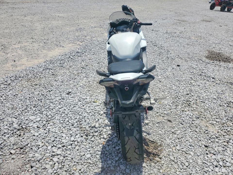 61732756 :رقم المزاد ، JH2RC7915EK000355 vin ، 2014 Honda Vfr800 مزاد بيع