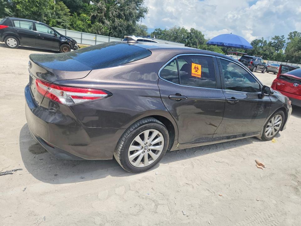 2019 Toyota Camry მანქანა იყიდება აუქციონზე, vin: 4T1B11HK4KU171438, აუქციონის ნომერი: 59572986