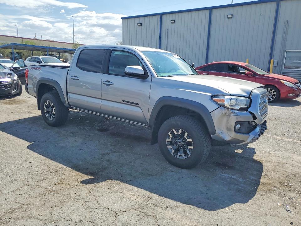 Продажа на аукционе авто 2017 Toyota Tacoma, vin: 3TMCZ5AN1HM110008, номер лота: 61233566