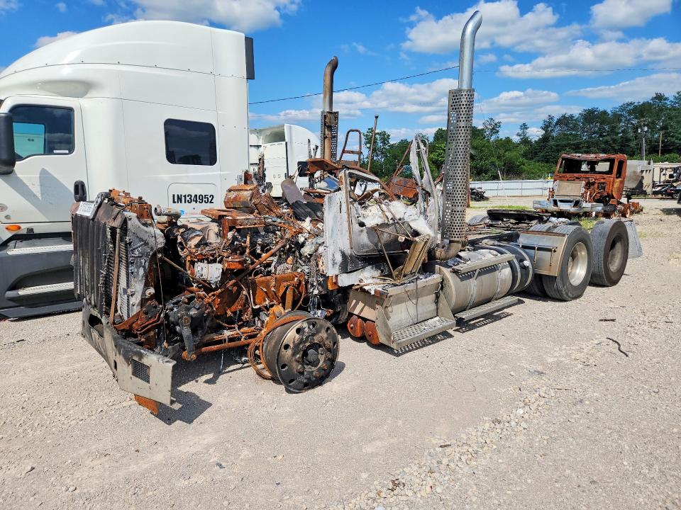 2011 Kenworth T800 მანქანა იყიდება აუქციონზე, vin: 1XKDDP9XXBJ283197, აუქციონის ნომერი: 61532366