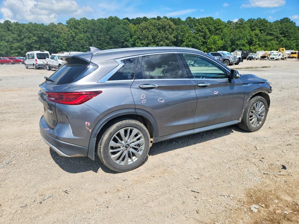 60620886 :رقم المزاد ، 3PCAJ5BA7PF107014 vin ، 2023 Infiniti Qx50 مزاد بيع