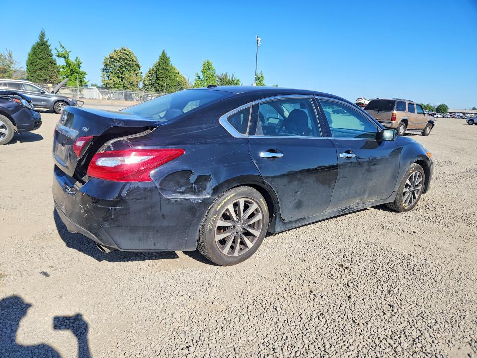 Auction sale of the 2017 Nissan Altima, vin: 1N4AL3AP2HC269769, lot number: 63354476