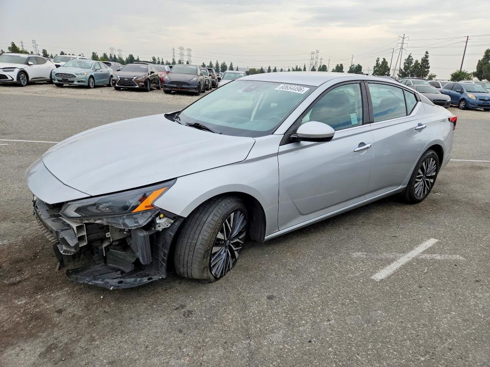 60654496 :رقم المزاد ، 1N4BL4DV6PN311562 vin ، 2023 Nissan Altima مزاد بيع