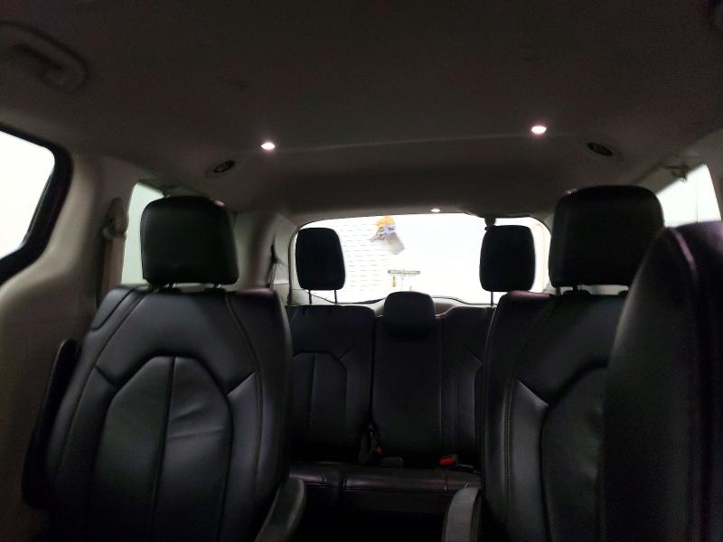 59283196 :رقم المزاد ، 2C4RC1BG2HR720092 vin ، 2017 Chrysler Pacifica مزاد بيع