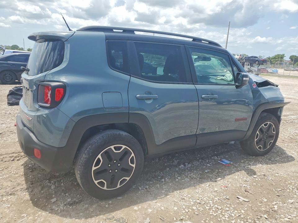 60681306 :رقم المزاد ، ZACCJBCTXGPC92093 vin ، 2016 Jeep Renegade مزاد بيع