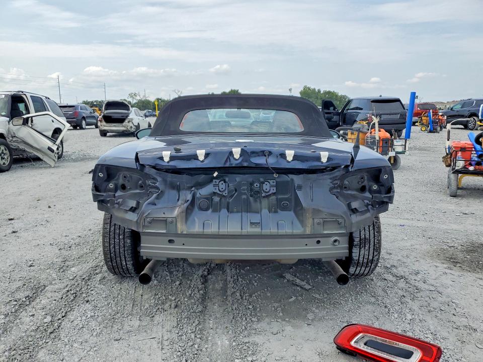 62976166 :رقم المزاد ، JC1NFAEK7J0137424 vin ، 2018 Fiat 124 Spider مزاد بيع