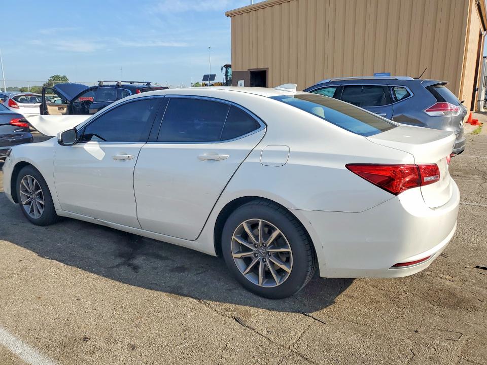 2018 Acura Tlx მანქანა იყიდება აუქციონზე, vin: 19UUB1F37JA004644, აუქციონის ნომერი: 60213816