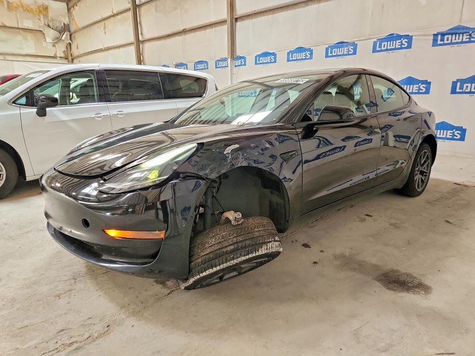 59968076 :رقم المزاد ، 5YJ3E1EA3NF285727 vin ، 2022 Tesla Model 3 مزاد بيع