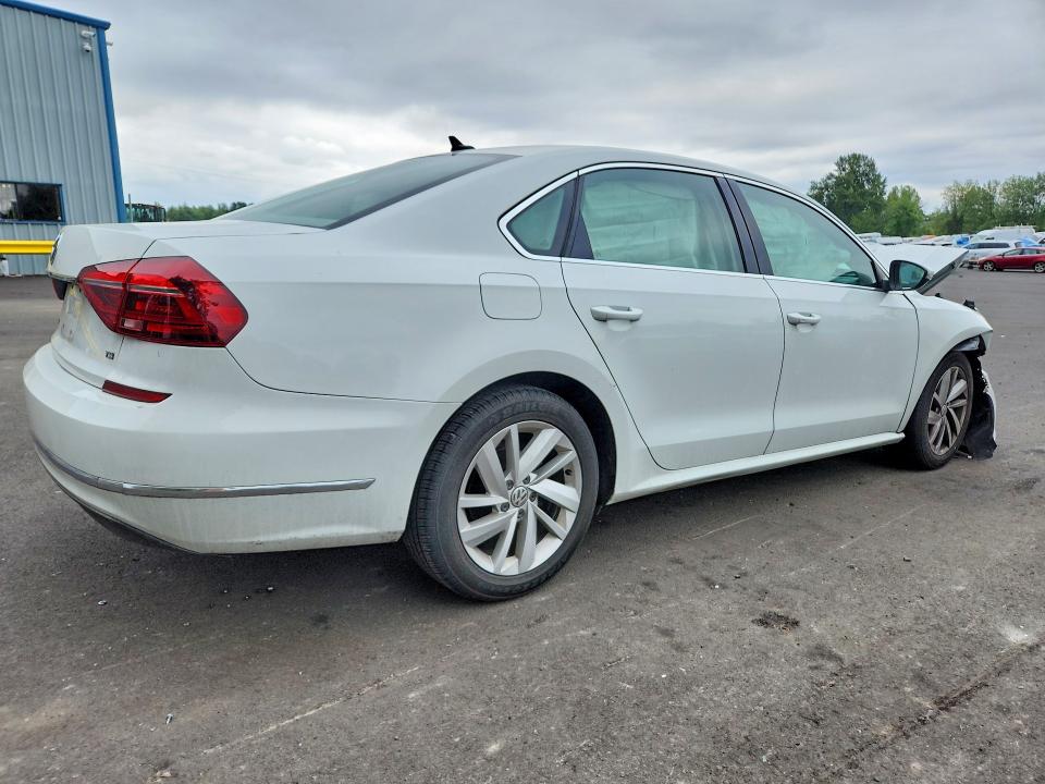 Aukcja sprzedaży 2018 Volkswagen Passat, vin: 1VWBA7A34JC040926, numer aukcji: 61377006