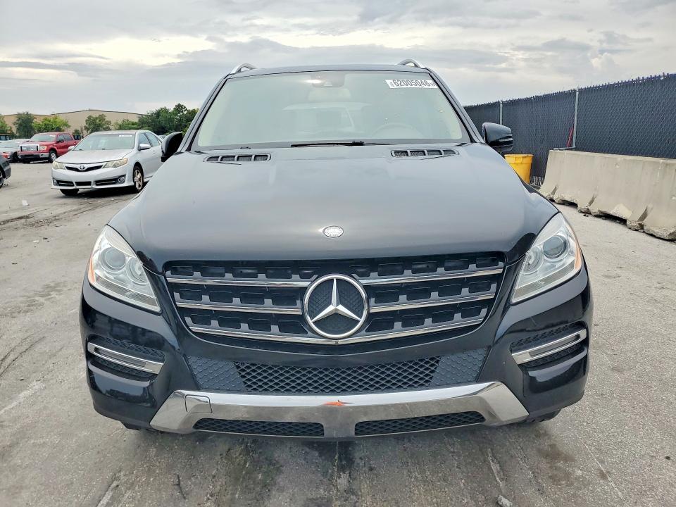 2015 Mercedes-benz Ml მანქანა იყიდება აუქციონზე, vin: 4JGDA5JBXFA506560, აუქციონის ნომერი: 62005046