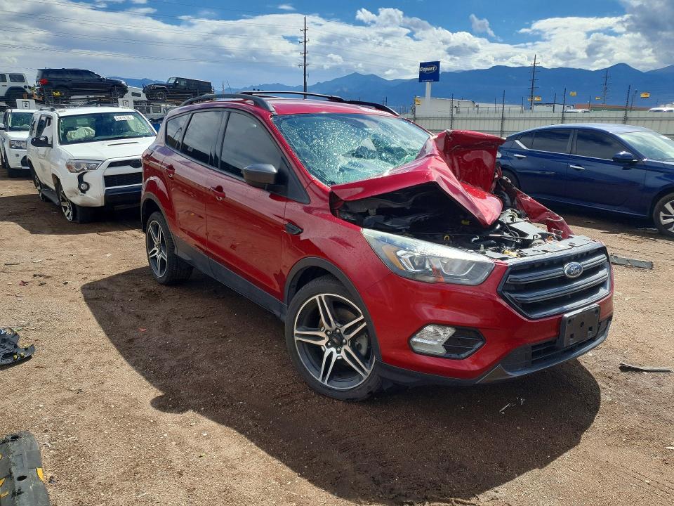 Продажа на аукционе авто 2019 Ford Escape, vin: 1FMCU9HD6KUC04225, номер лота: 62519336