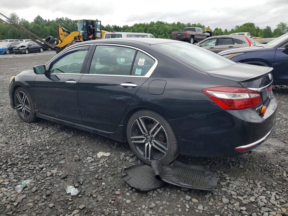 85620795 :رقم المزاد ، 1HGCR2F1XHA184241 vin ، 2017 Honda Accord مزاد بيع
