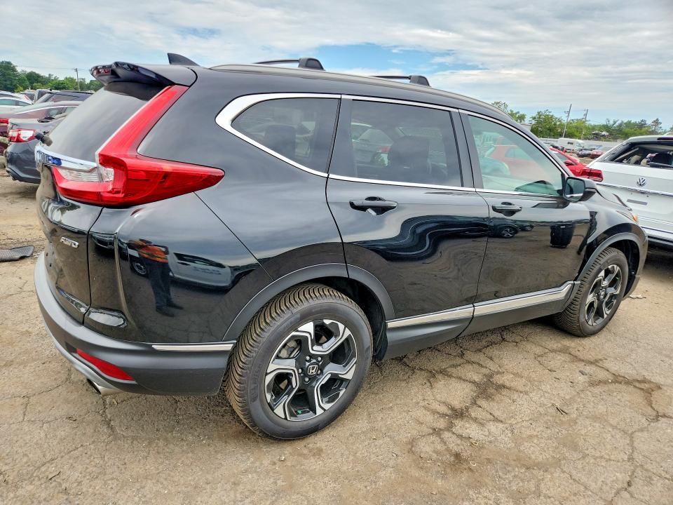Продажа на аукционе авто 2018 Honda Cr-v, vin: 7FARW2H99JE008061, номер лота: 61275456