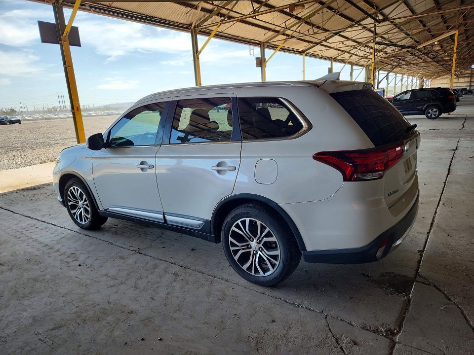 2017 Mitsubishi Outlander მანქანა იყიდება აუქციონზე, vin: JA4AD3A36HZ048977, აუქციონის ნომერი: 62726836