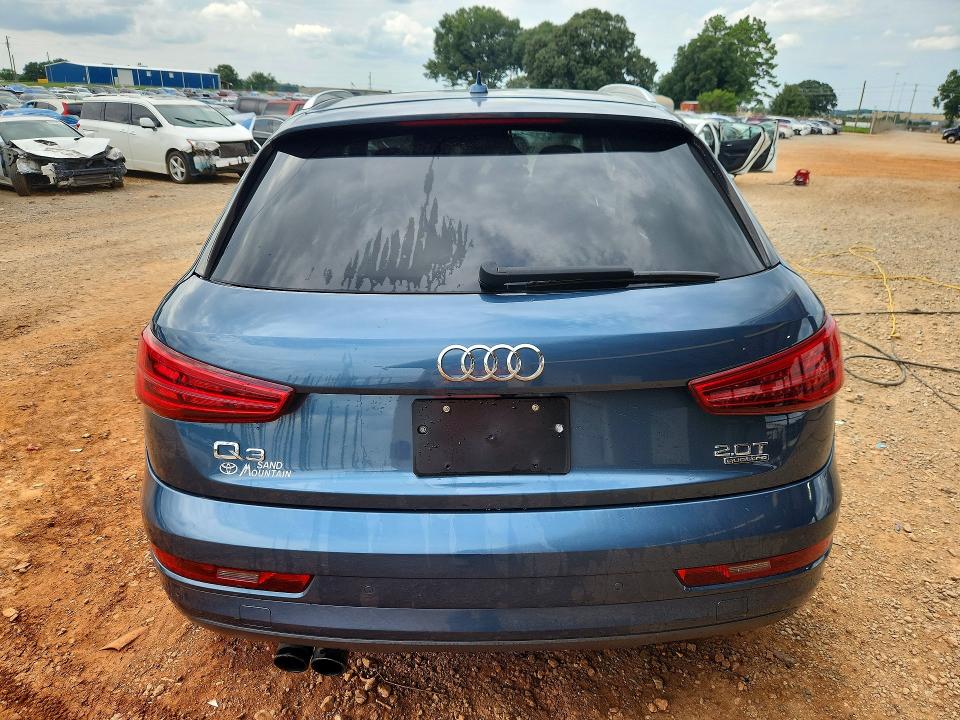 62449686 :رقم المزاد ، WA1JCCFS6JR003711 vin ، 2018 Audi Q3 مزاد بيع