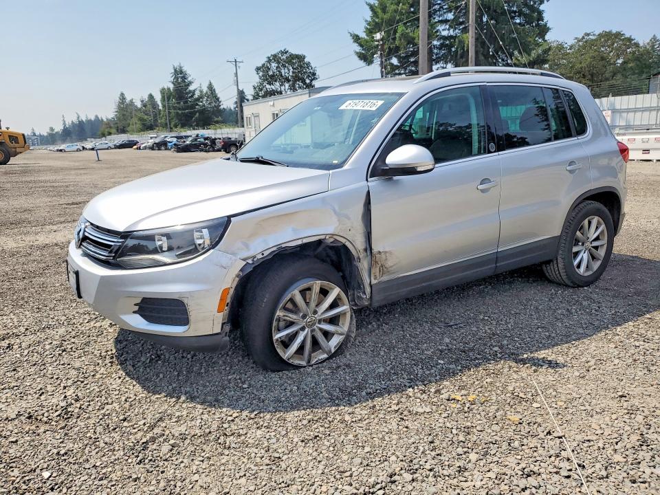 Продажа на аукционе авто 2017 Volkswagen Tiguan, vin: WVGSV7AX3HW513519, номер лота: 61971816